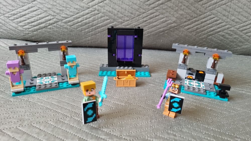 Лего Майнкрафт - Оръжейната