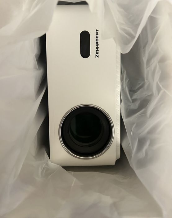Proiector Zenkabeat 8k