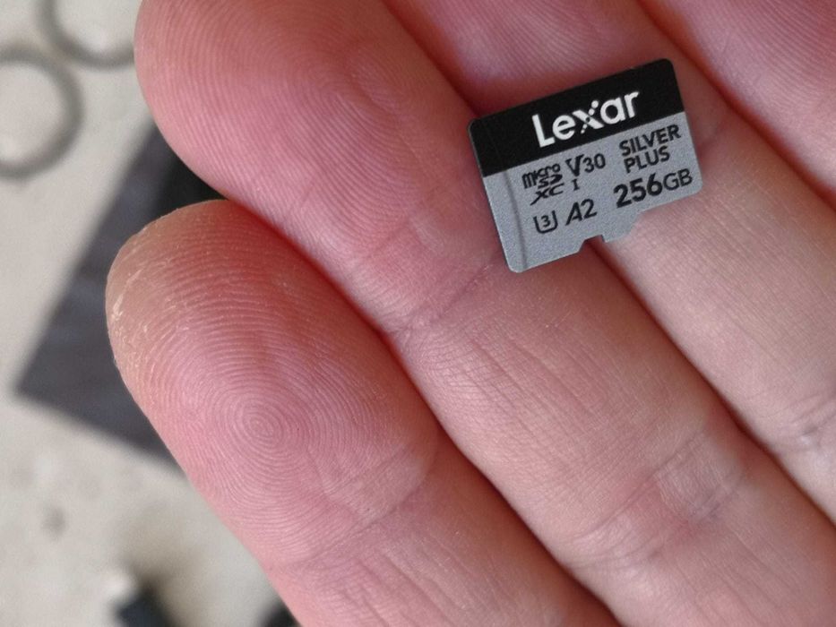 Insta 360 X4, garantie noiembrie 2026, sd lexar silver plus 256GB V30