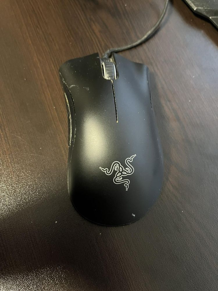 Мишка Razer DeathAdder Esessential + Клавиатура Zeus Omega