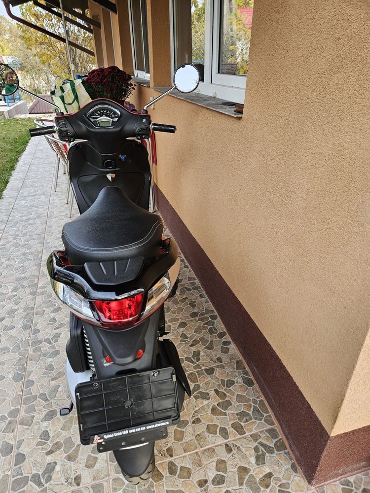 Vand Piagigio Nou