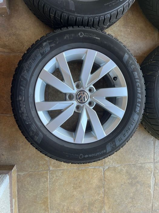 Jante 16 Vw Passat Touran echipate iarna 215 60 16 Michelin