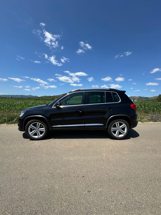 Volkswagen Tiguan / 4x4 / R-Line / Dynaudio
