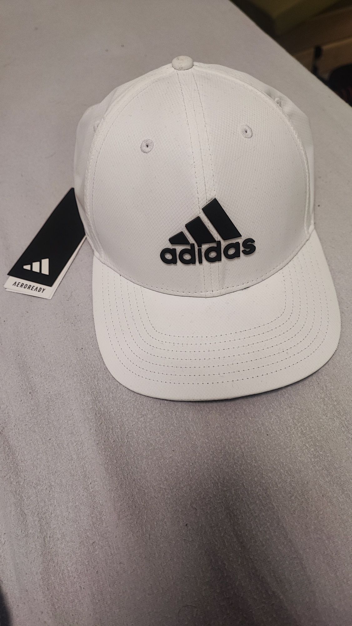 Adidas нова мъжка шапка