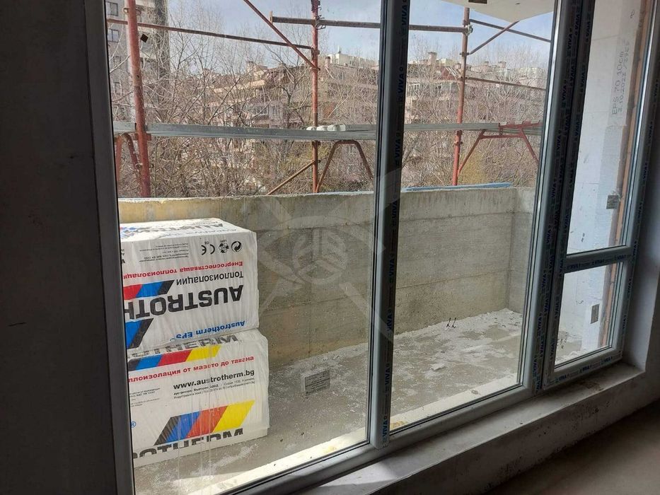 Продава се Едностаен апартамент в Варна, Възраждане 1 - 60 кв.м за 1300 €/кв.м - Снимка #5