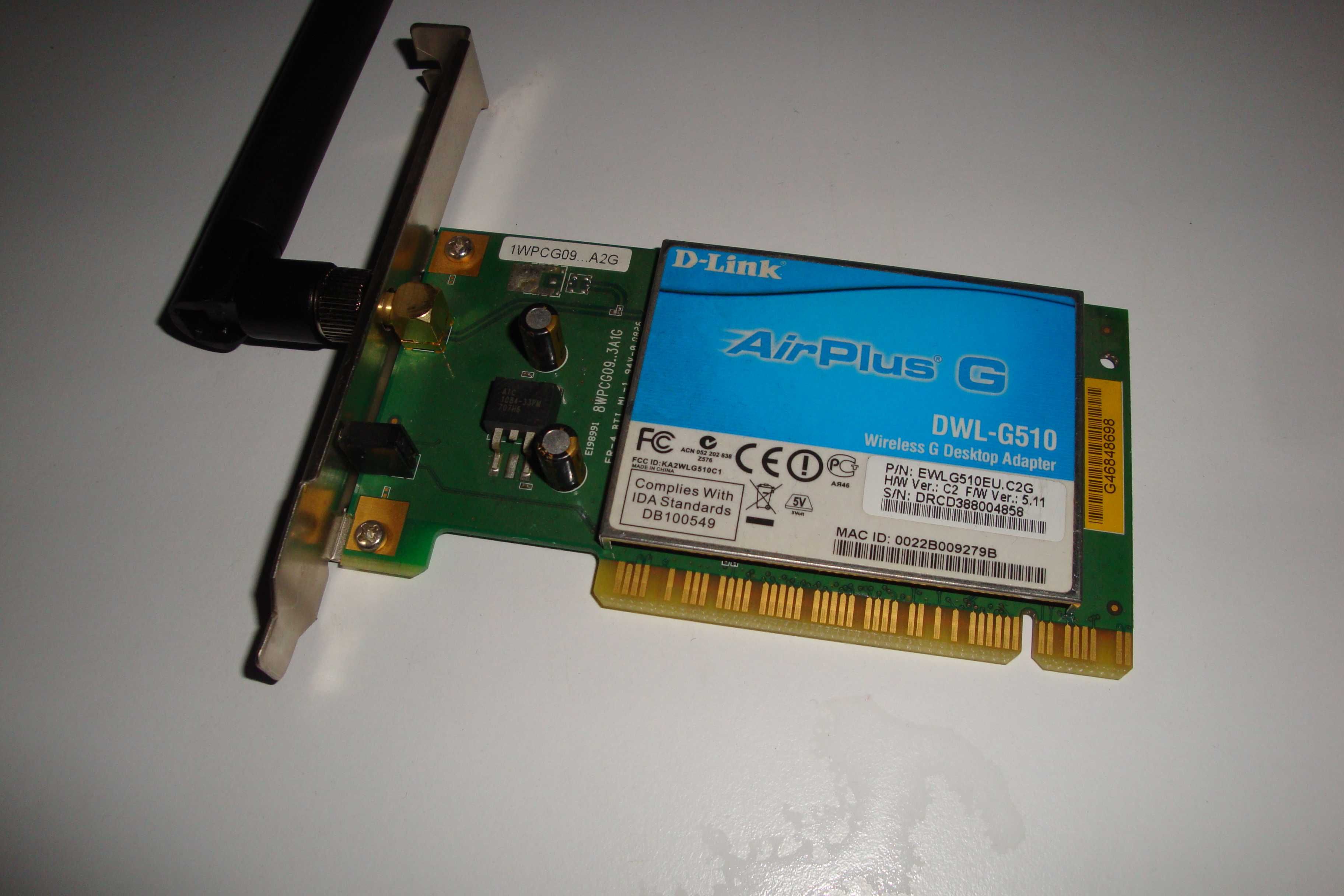 placa wireless D-Link DWL-G510 slot PCI cu antena de 10dbi semnal bun