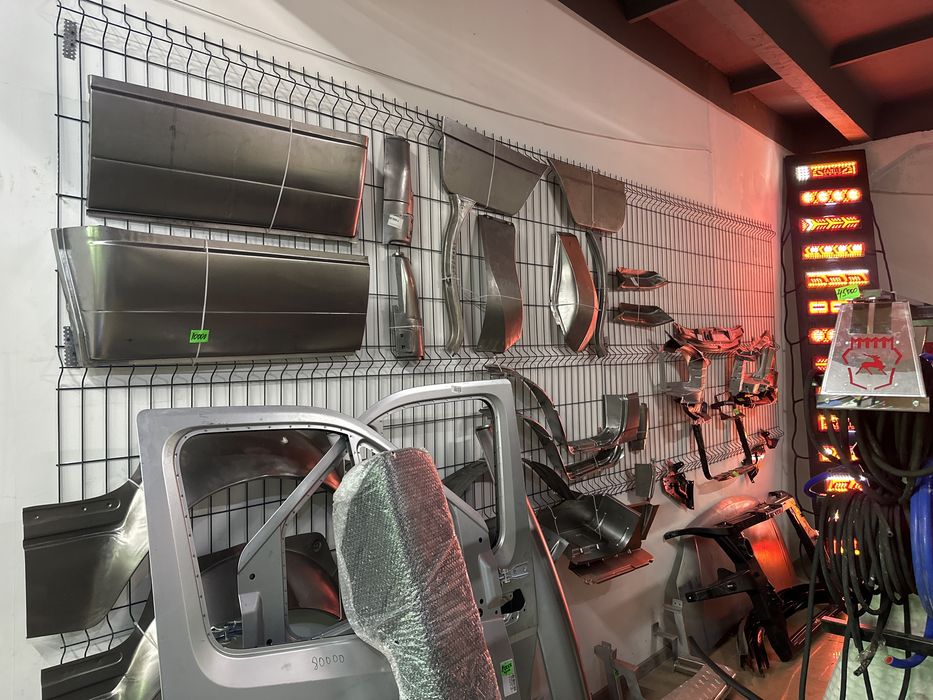 Кузовные вставки на газель