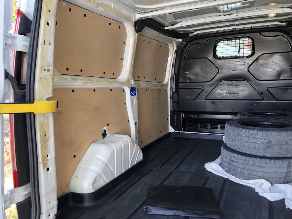 Ford Transit сотилади холати зўр 2017 йил