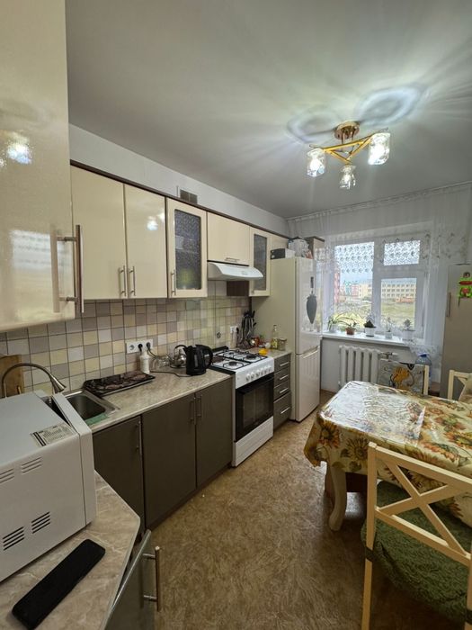 Продам 3 ком. Новостройка 2/5.. Не угловая