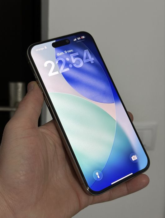 IPhone 15 Pro Max-21 cicluri de încărcare !