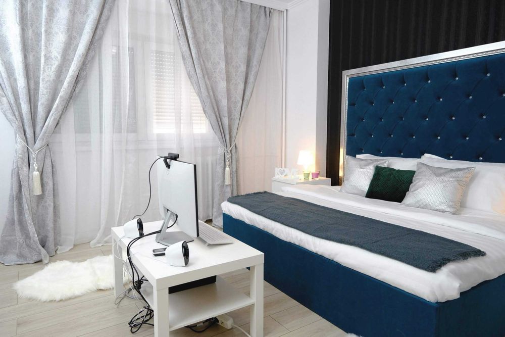 Pat studio videochat.