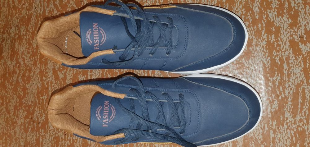 Мъжки спортни обувки