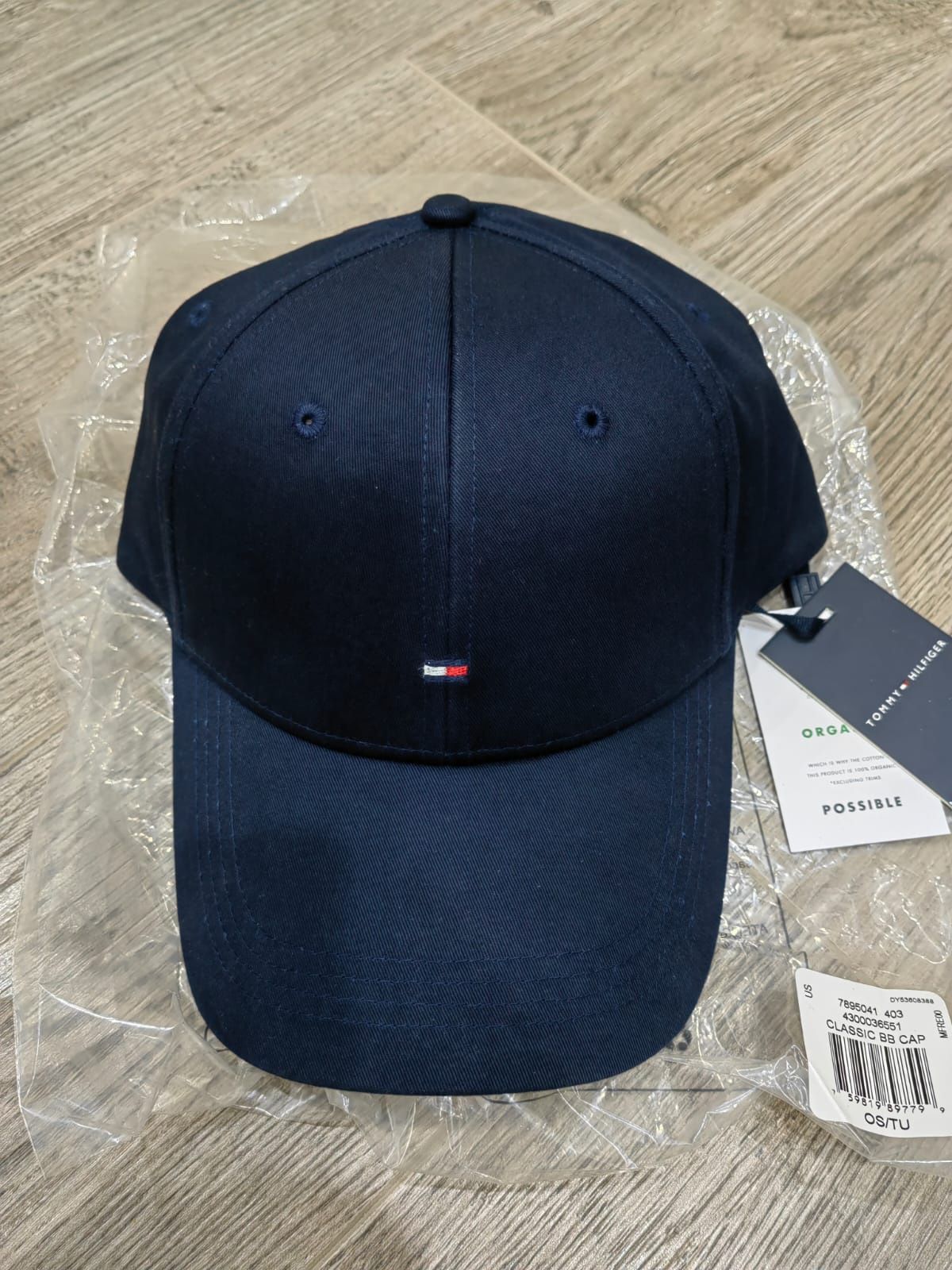 Кепки Tommy Hilfiger