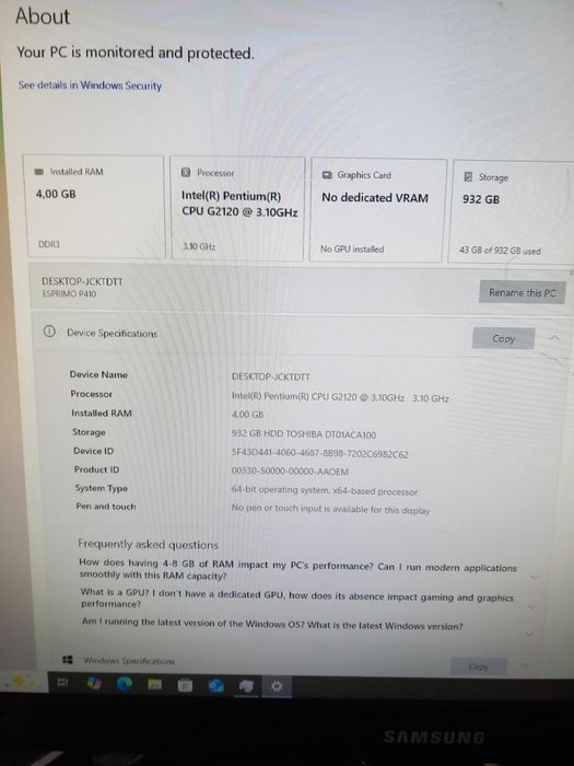 Vând  unitate PC
