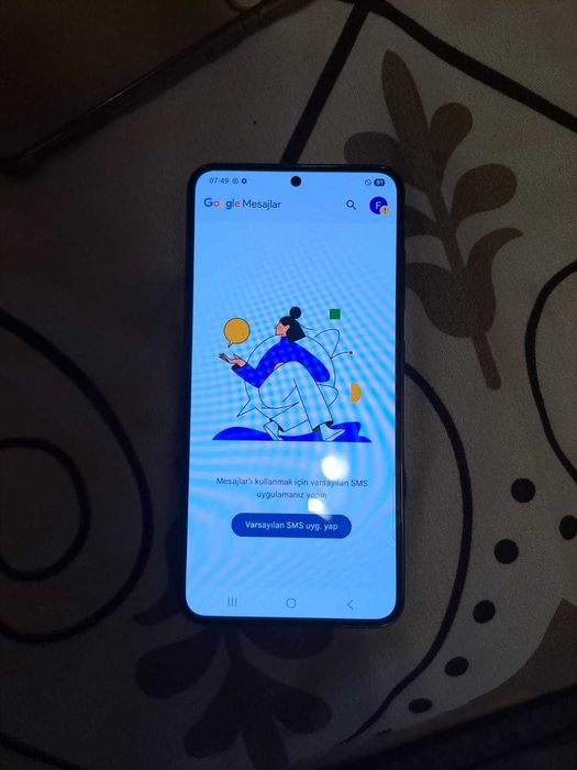 Samsung Galaxy S23 – 128GB, Черен– Буксата за зареждане е за смяна