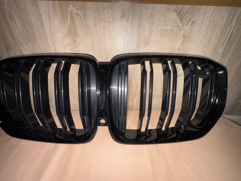 Решетка радиатора