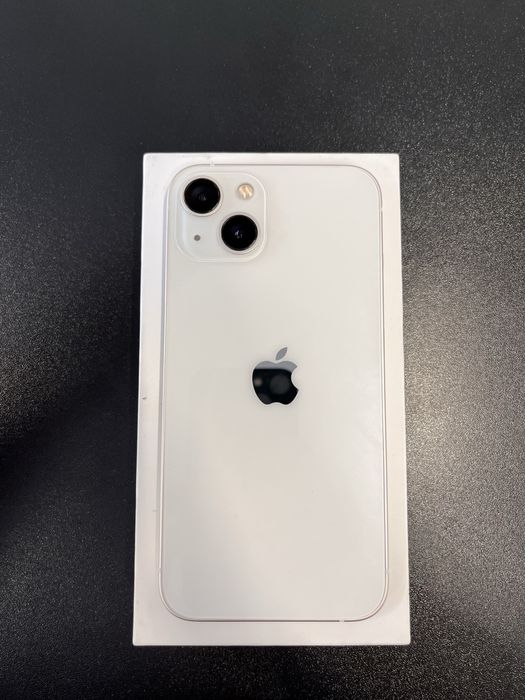 Продам iPhone 13