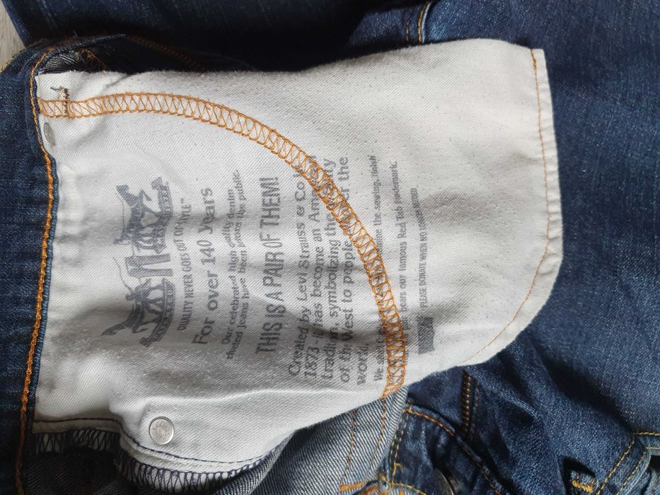 Blugi LEVI'S 541 - Marime W32 L30 (Talie 84 cm)