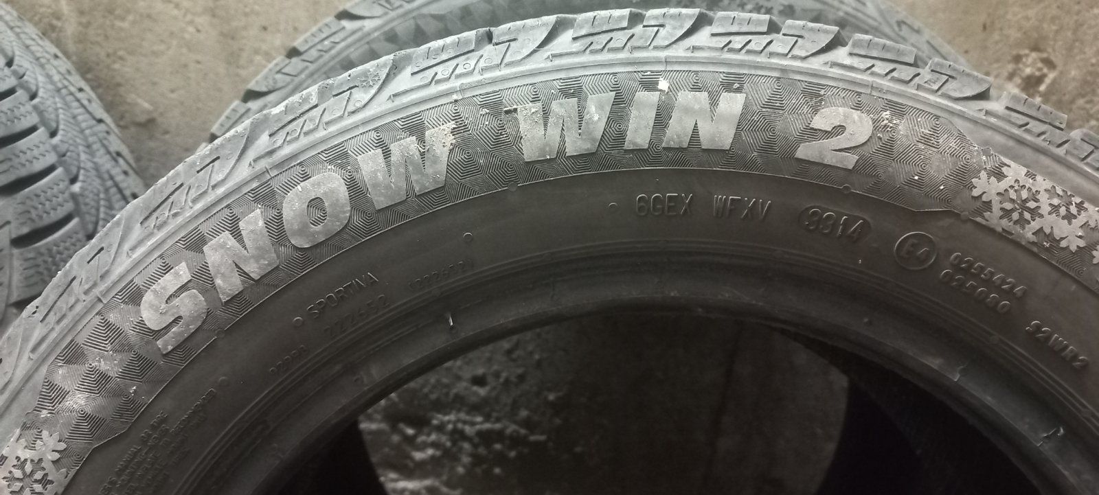 Гуми 10бр 175/65 r14 запазени с доста грайфер