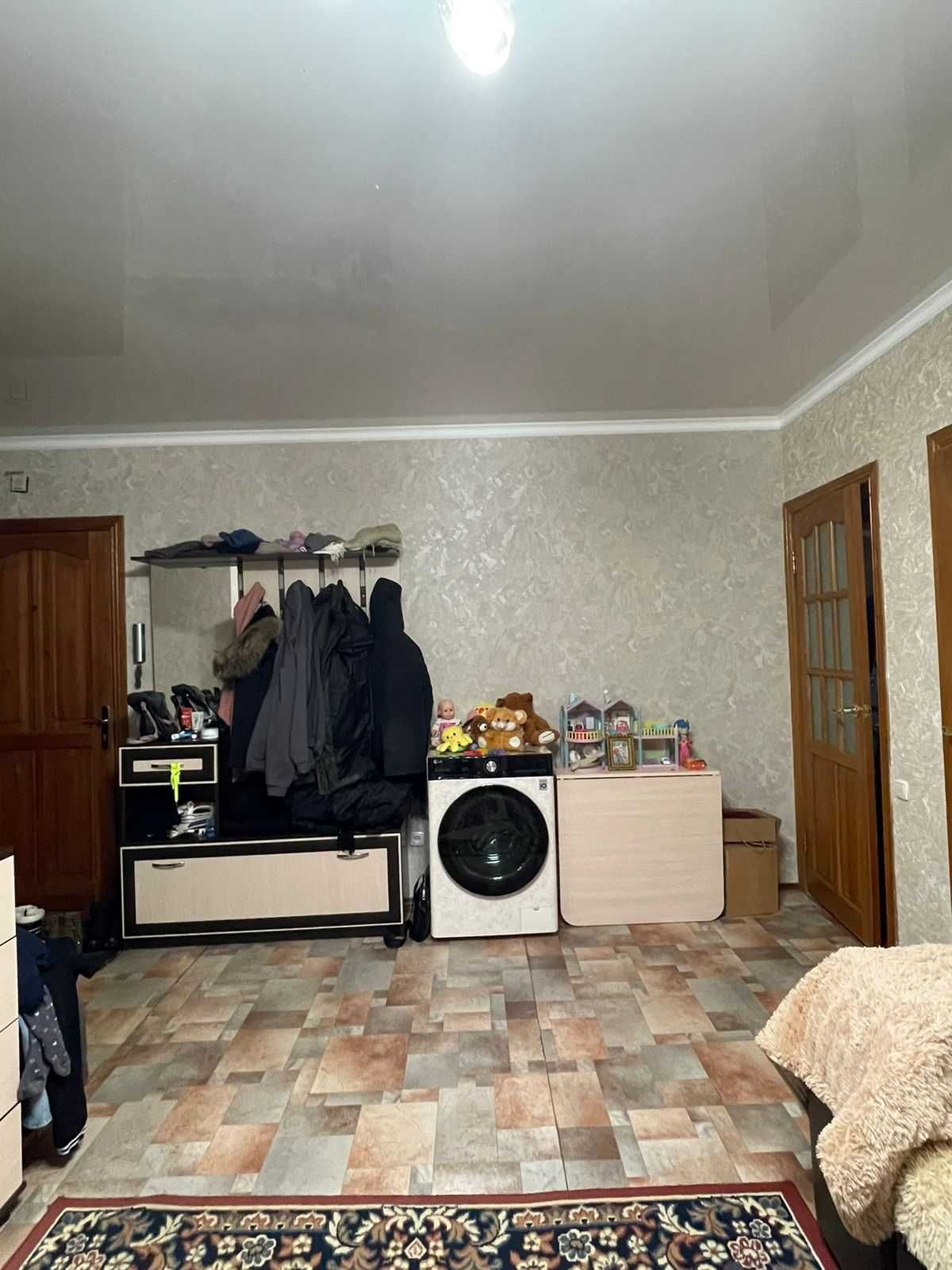 Продам 2-х комнатную квартиру в районе КЖБИ