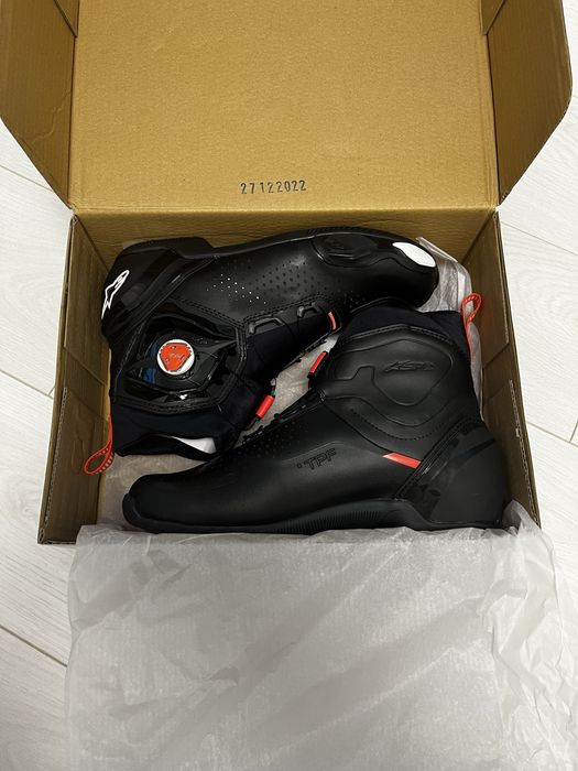 Ghete moto Alpinestars SP-2 – cu sistem BOA (buton rotativ)