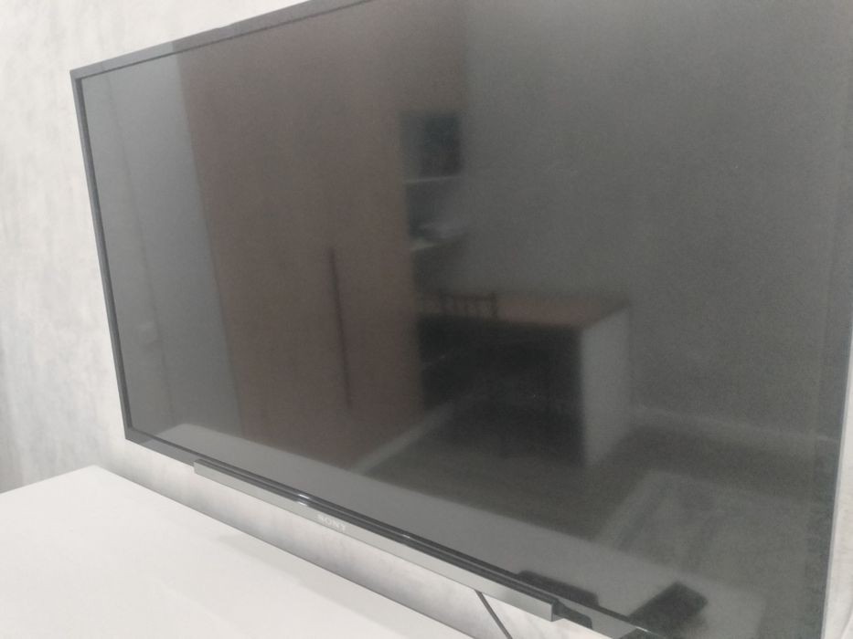 Телевизор Sony в хорошем состоянии