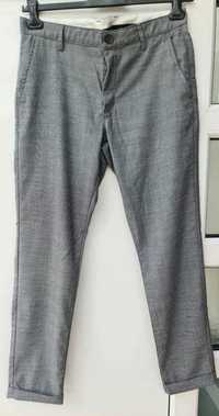 Pantaloni slim fit