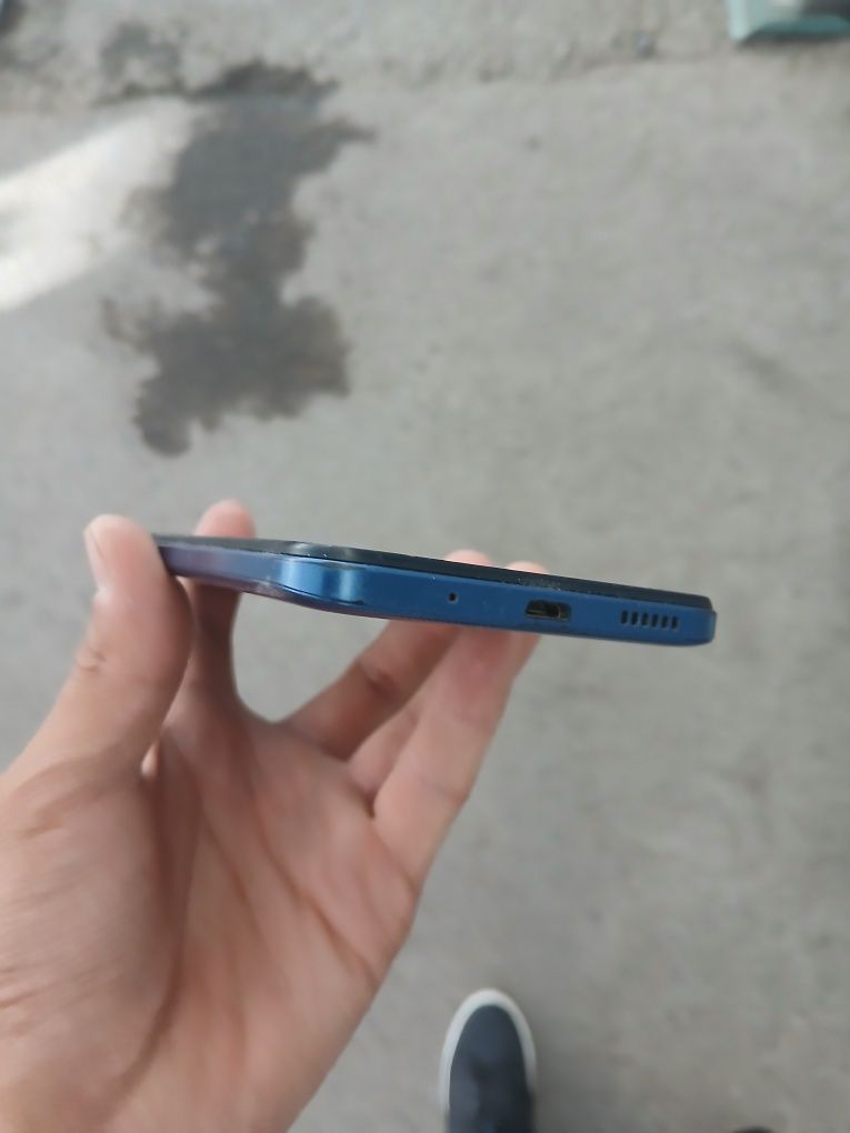 Redmi 12 c sotilad