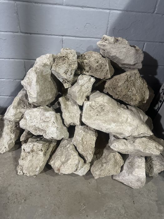 Akvarium sotiladi xolati zoʻr xamma narsasi bor baliq filter toshlari