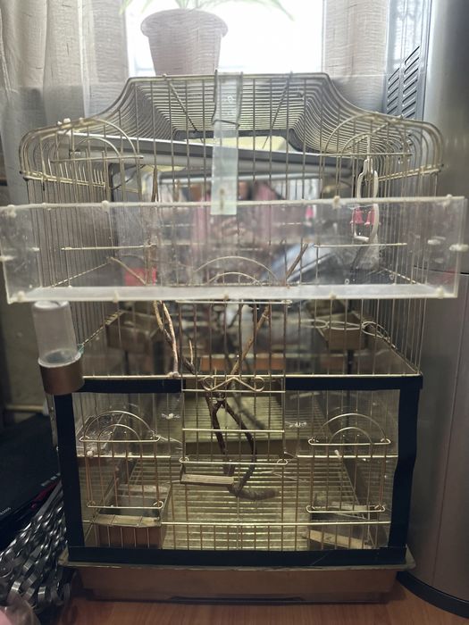 Большая клетка для птиц