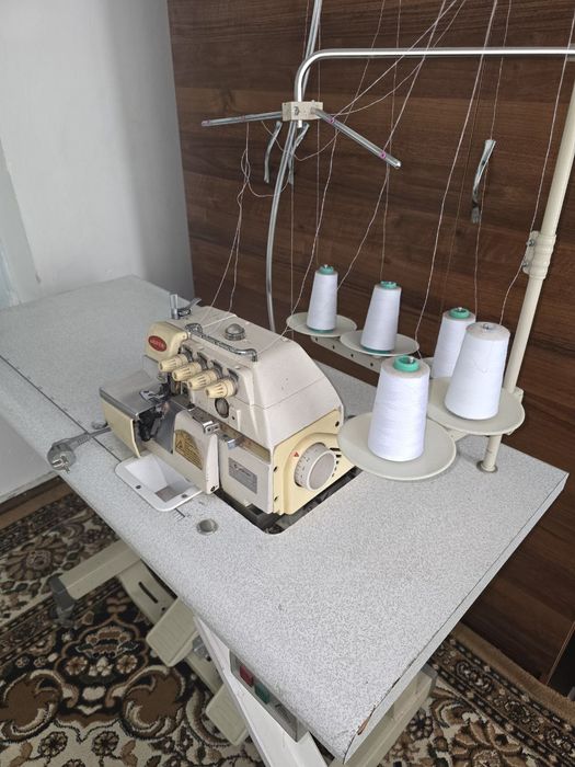 Tikuv mashinasi, overlok 5 ipli firma juita