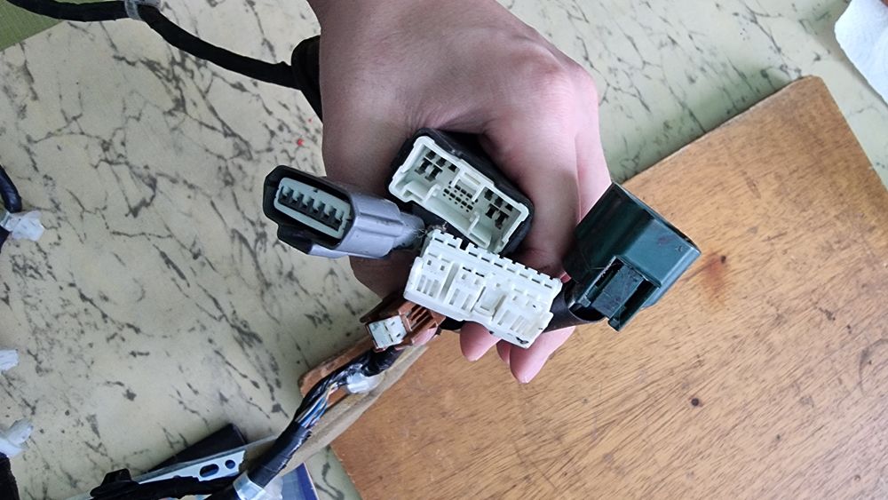 G37 седан door wire harness