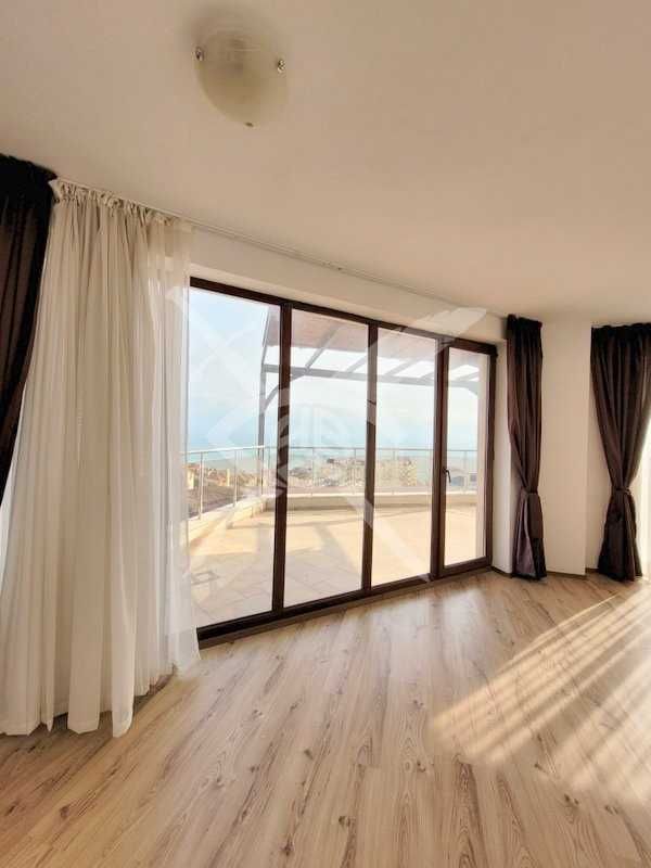 Продава се Многостаен апартамент в Свети Влас - 188 кв.м за 1405 €/кв.м - Снимка #1