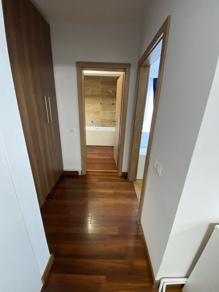Închiriez apartament modern 2 camere cu loc de parcare, Doamna Stanca