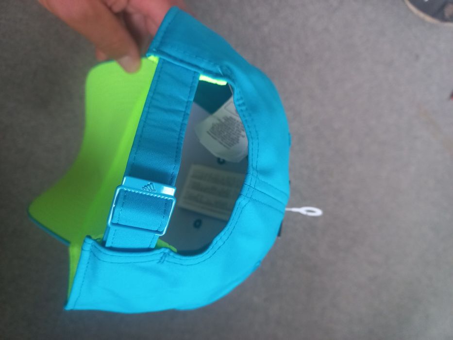 Șapcă adidas nouă