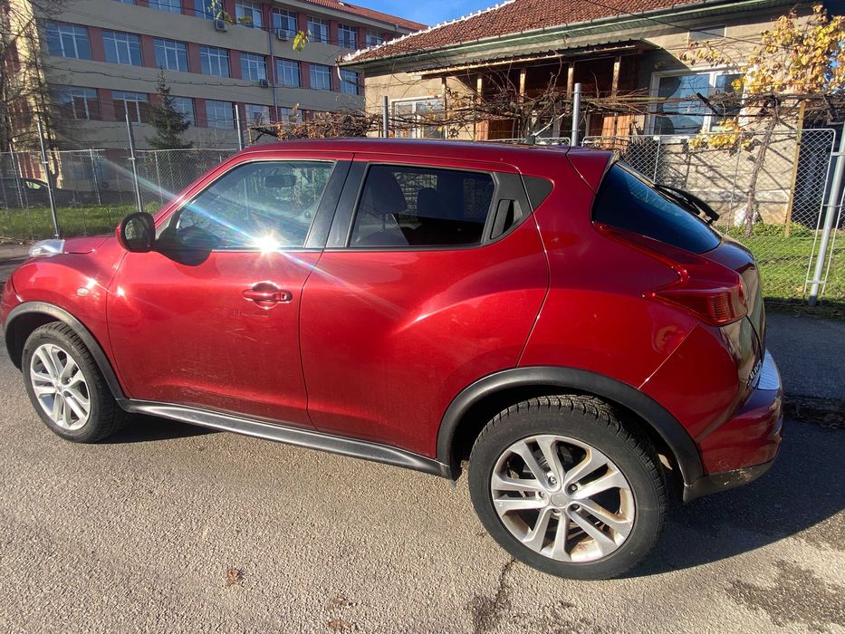 Продавам Nissan Juke
