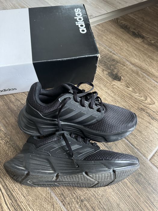 Дамски черни маратонки Adidas