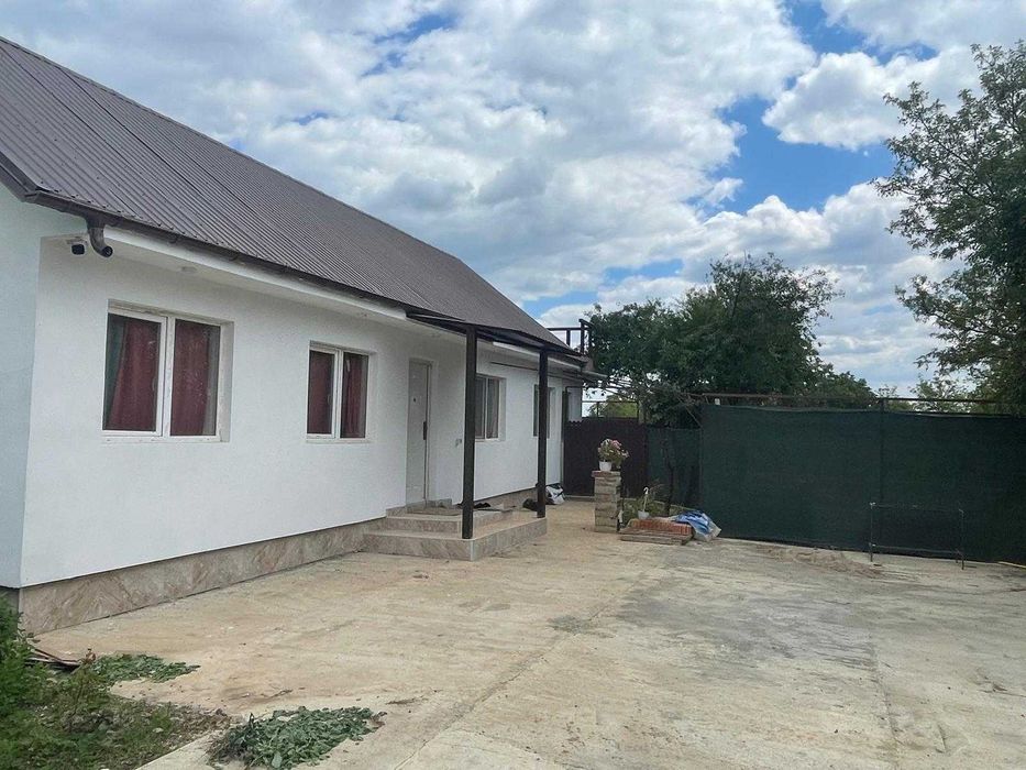 Vânzare casă nouă, 128 mp utili, teren 4.500 mp – Amara, Județul Buzău