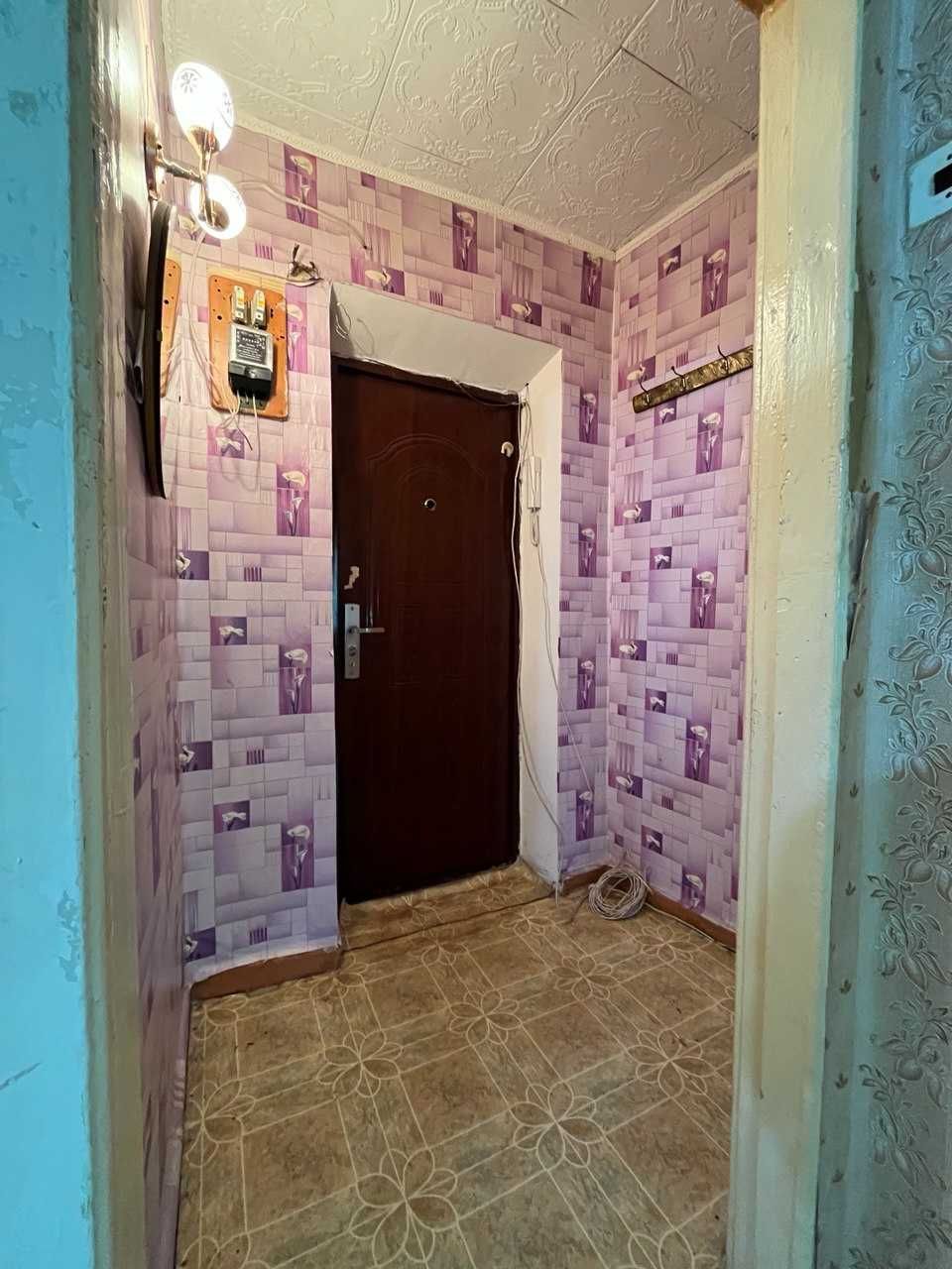 2-х квартира, по ул.Караганды р-он Восток, 3/4, 44/6 кв.м.
