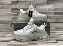 Balenciaga alb universali
