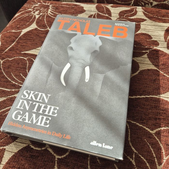 Книги твърда корица