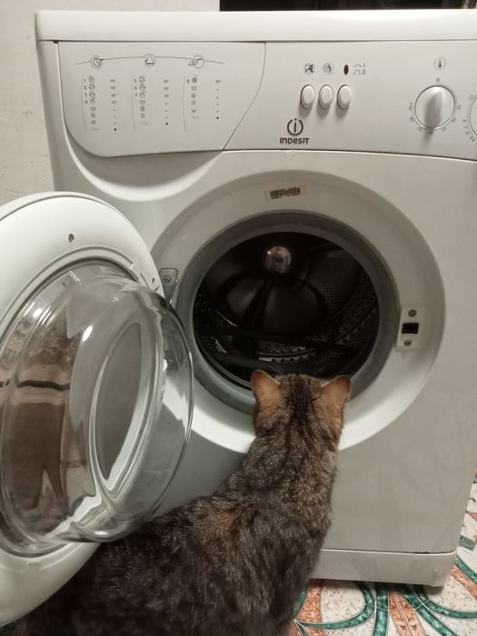 Стиральная машина автомат Индезит