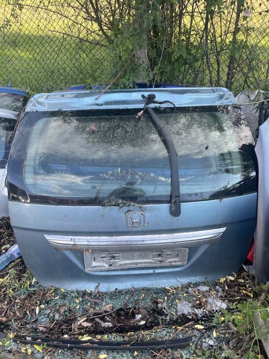 Заден капак пета врата хонда фрв honda frv