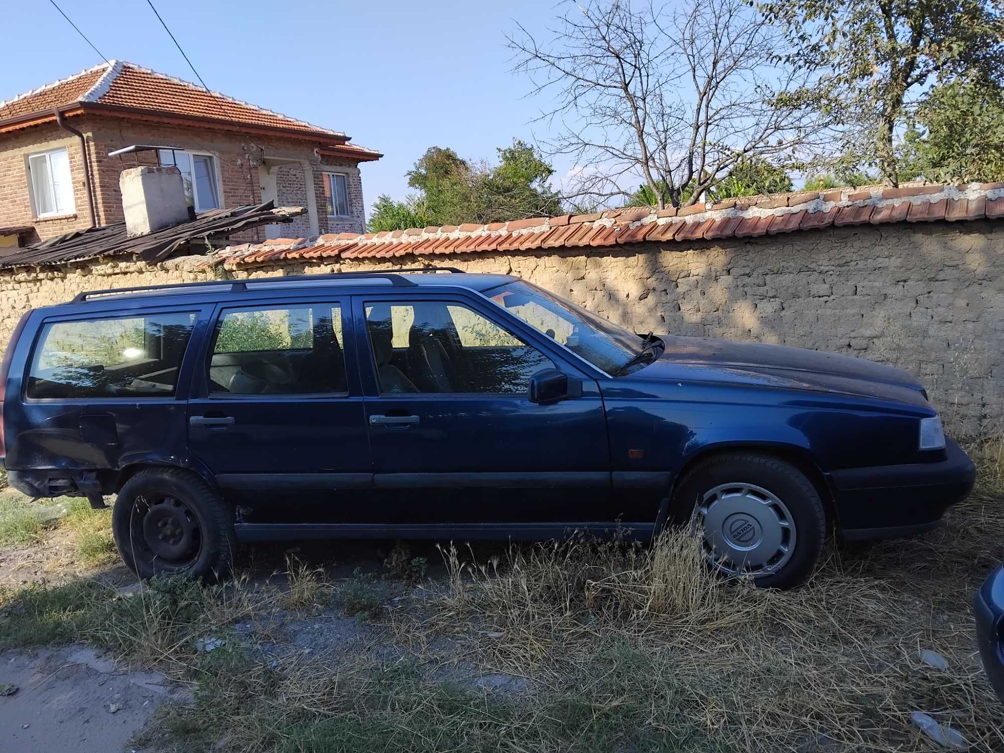 Volvo 850 комби - цяла за части или ремонт