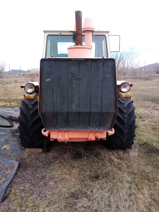 Трактор Т-150, Культиваторы,БДТ-3, сеялкиСЗП, прицепной опрыскиватель