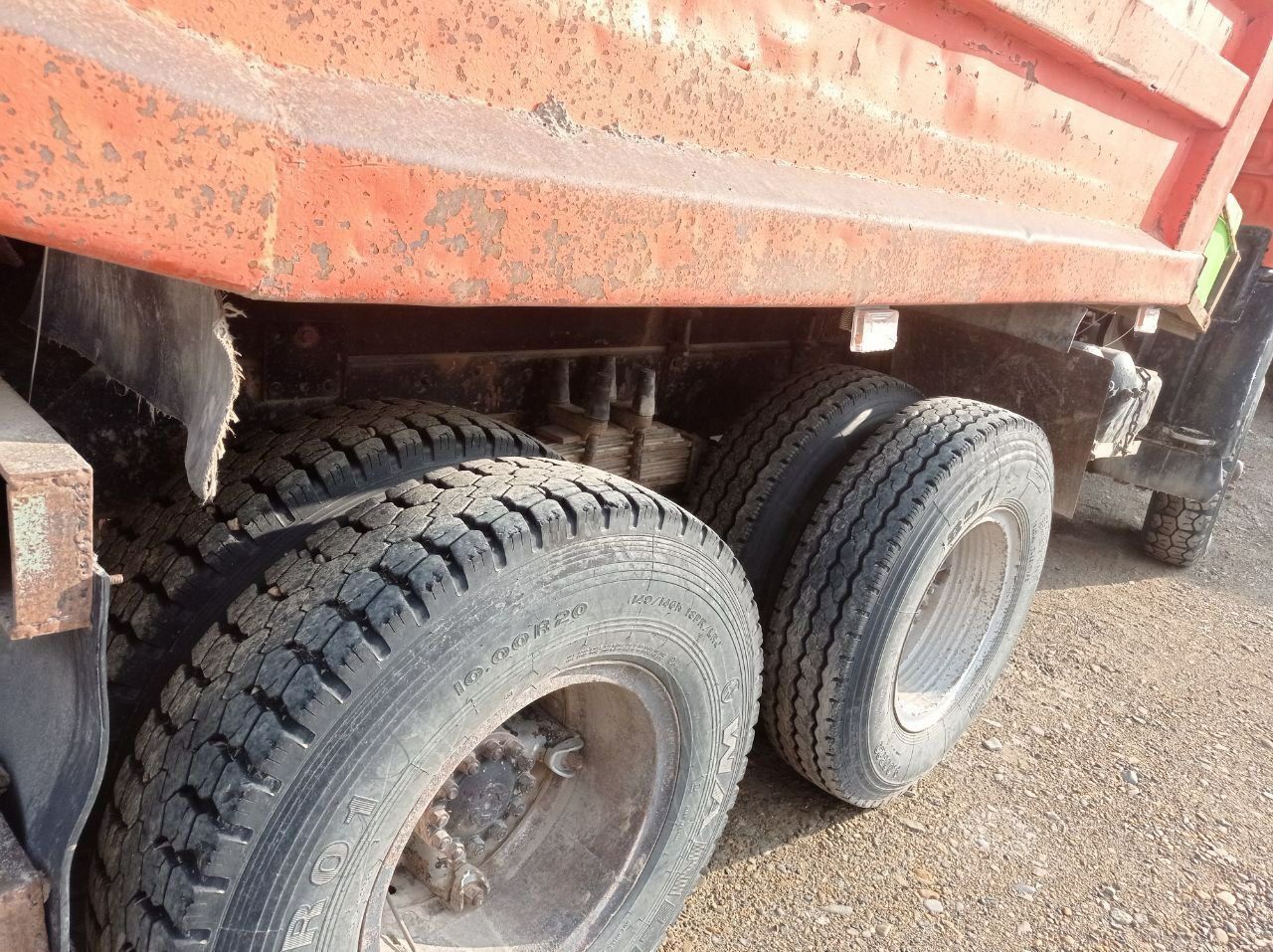 Kamaz samasval sotiladi