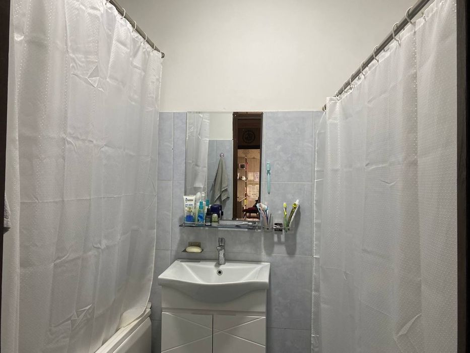 Продается 2х комнатный квартира!!!