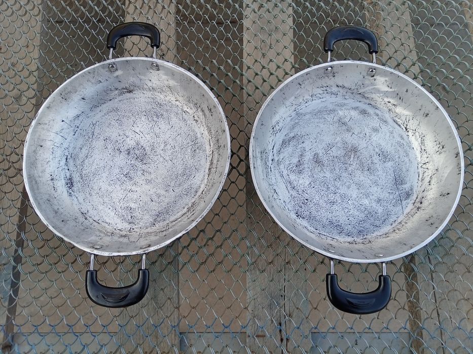 Сковородки толстые