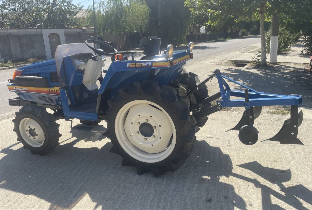 Tractor japonez Iseki TU 180 servo plug nou