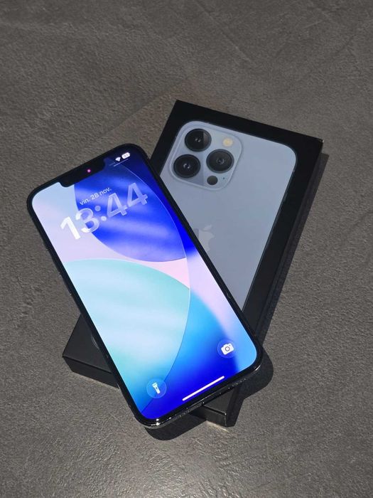 iPhone 13 Pro, 128 GB, Sierra Blue, cutie, accesorii